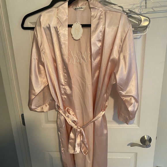 NWT BRIDE SATIN ROBE IN PINK XL - Picture 2 of 2